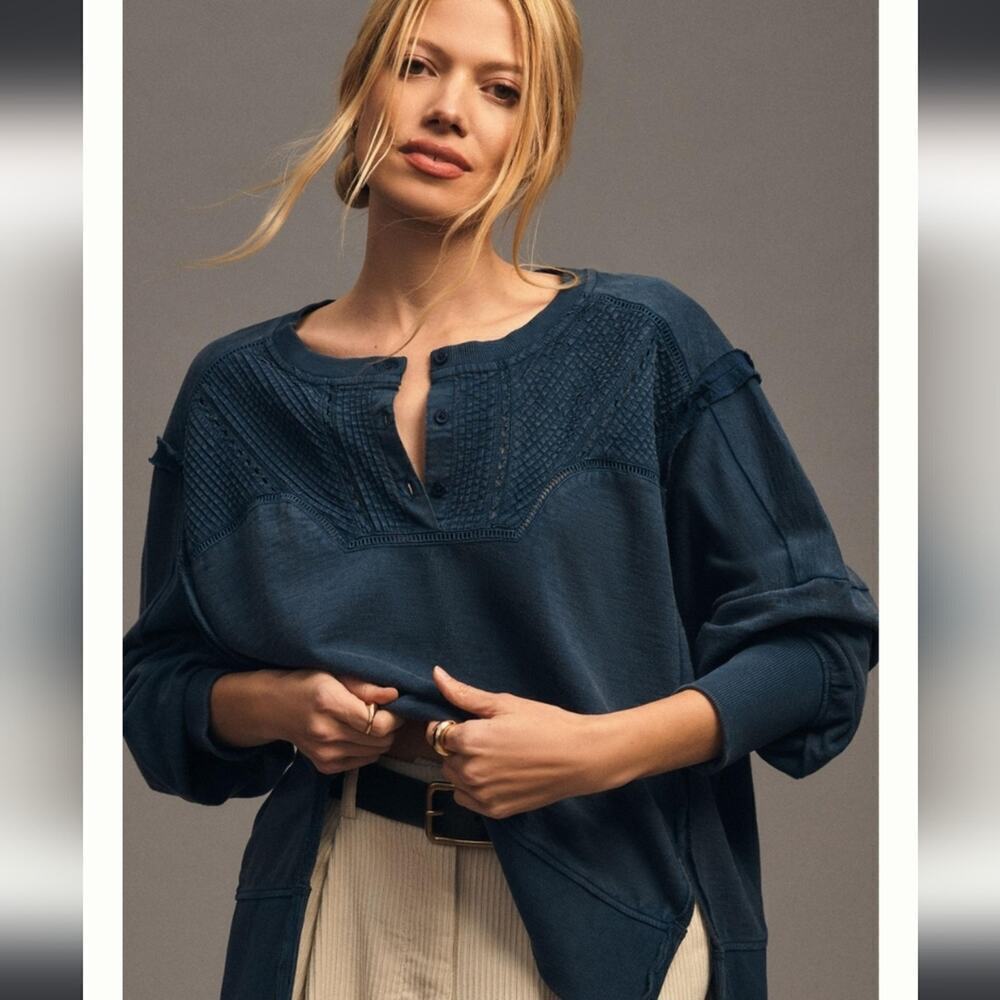 Anthropologie Pilcro Pintuck Sweatshirt Navy Blue Size Medium